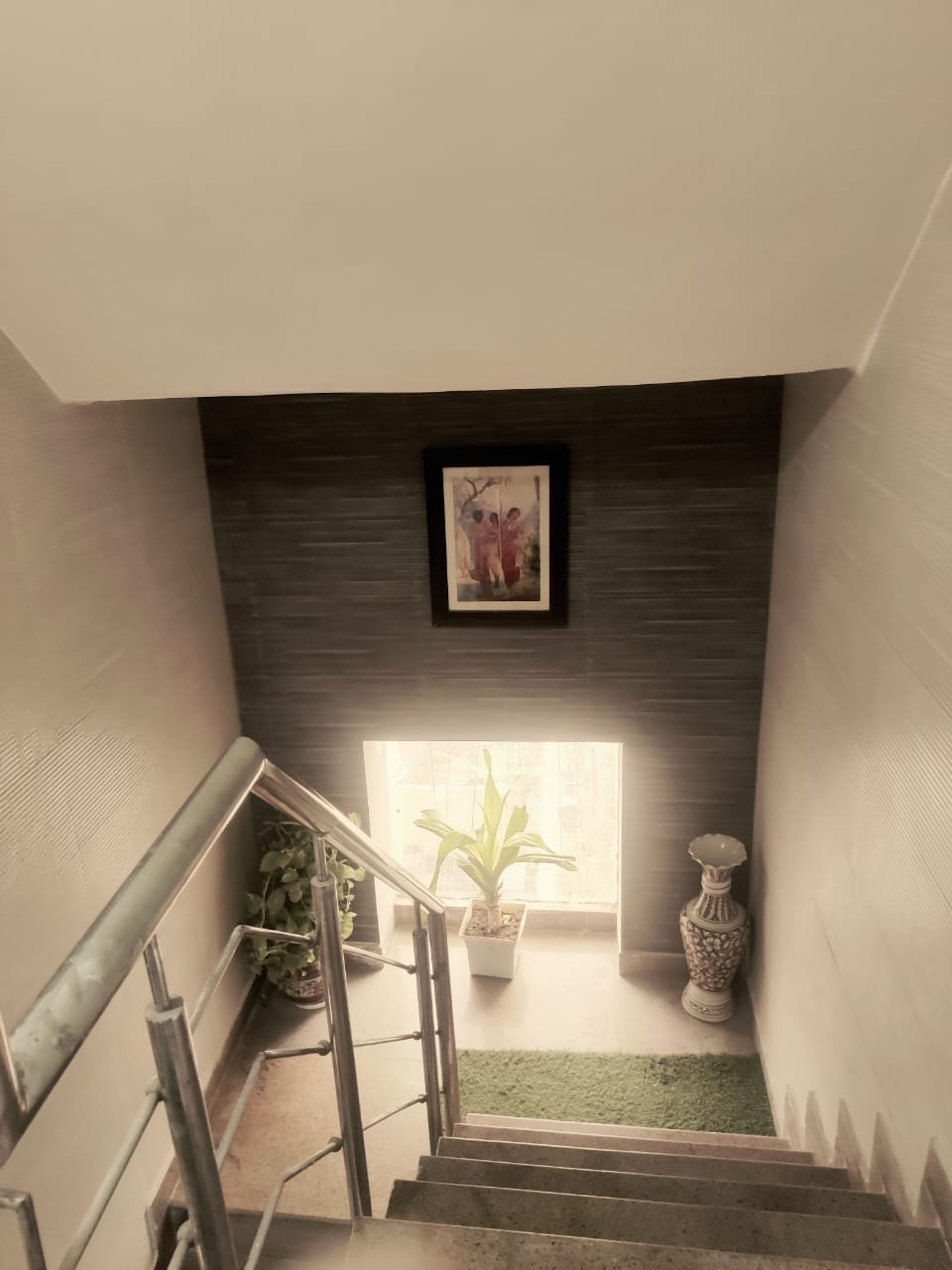 West Delhi Commercial Property